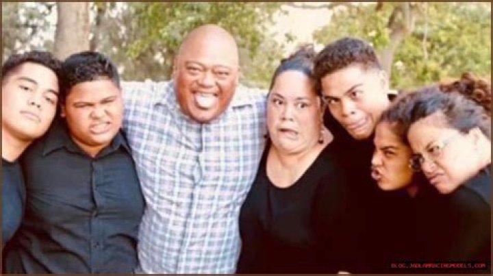 Iam Tongi Parents Rodney and Lillie Tongi Inspired His Musical Aspirations
