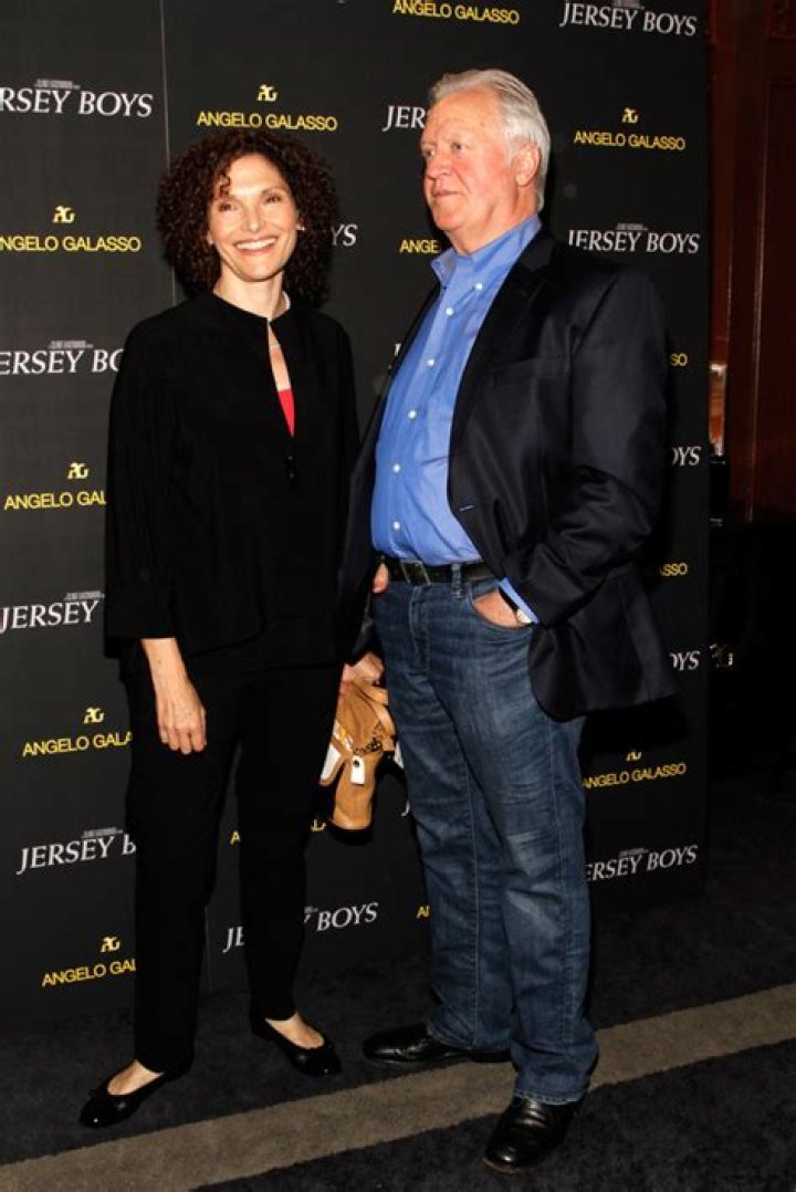 Mary Elizabeth Mastrantonio Height, Weight, Net Worth, Age, Birthday, Wikipedia, Who, Nationality, B