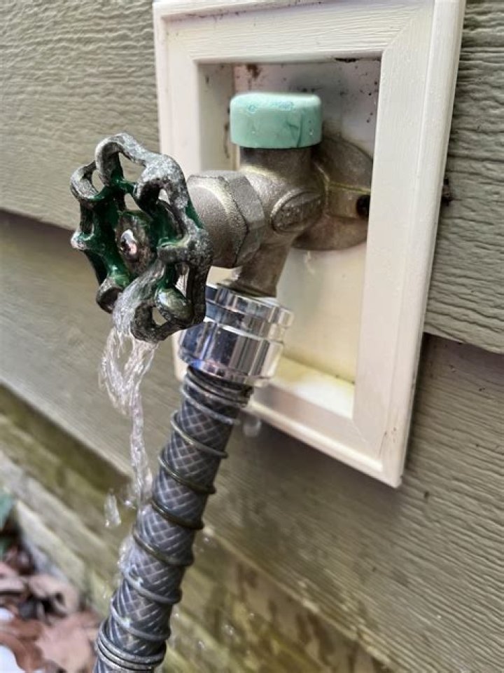 Stop Outdoor Faucet Leaks Quickly With These Simple Steps