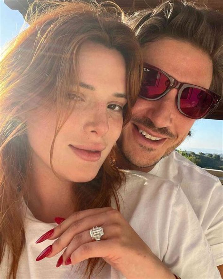 Unravel The Secrets: Bella Thorne's Fiance Revealed