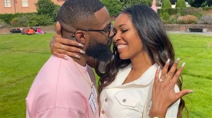 Who Is The Girl In Tyron Woodley Leaked Video? Is She His Girlfriend Kia? |